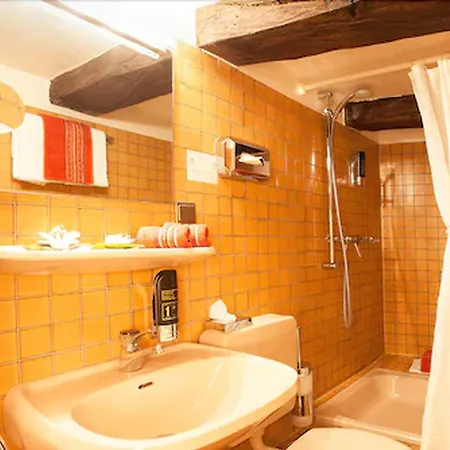 Ritter St. Georg 3*